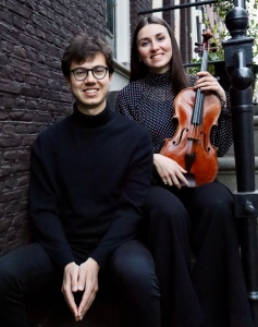 Aina Hujic Mor (altviool) & Pau Hernandez (piano) 21 juni Papageno Huis Laren