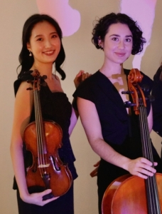 Jinny Cho (viool) en Efstratia Chaloulakou (cello)
