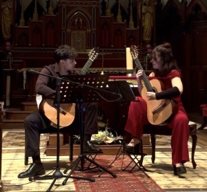 Maria Ladar (gitaar) & Maxence Miguel Cardoso (gitaar)