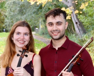 Neil Dixon (viool) & Olga Goschel (viool)