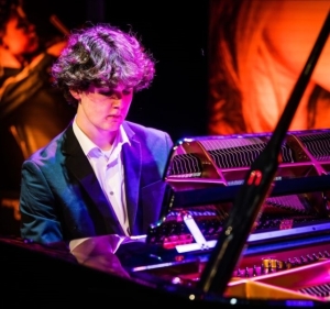 Thijs Willers (piano)