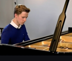 Max Valkenburcht (piano)